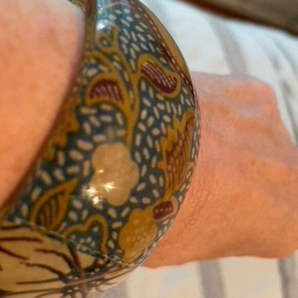 Lacquered Bangle Bracelet, Vintage